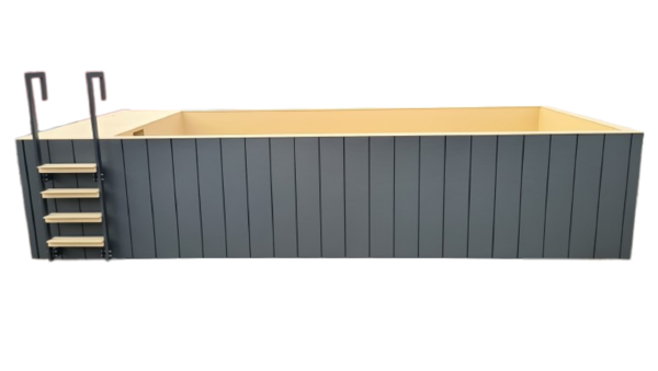 6.5 x 2.6 m großes Container-Schwimmbecken aus Polypropylen